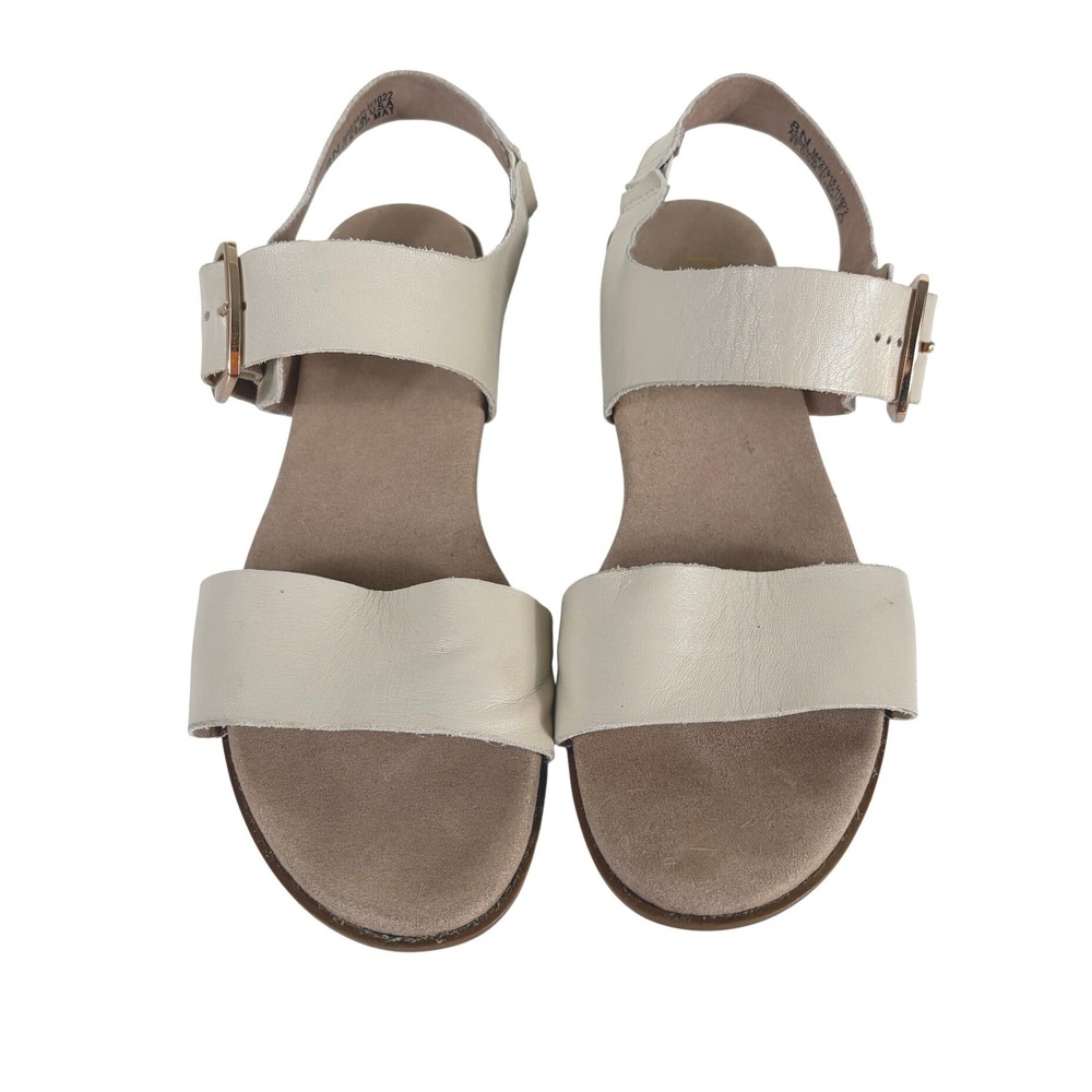 Munro Cleo Leather Buckle Sandal Cream Women's Size 8 Boho Coastal Beach Preppy